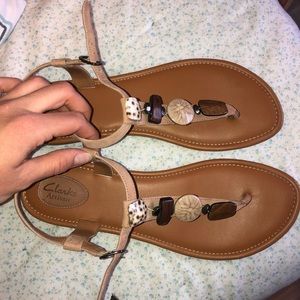 Clarks Artisan Indira Pompano Thong Beaded Sandals